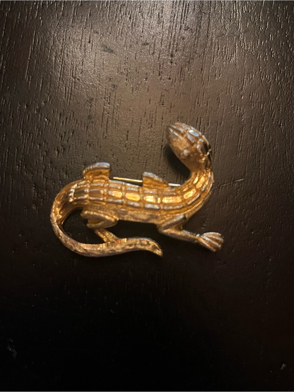Vintage Gold Lizard Reptile Pin